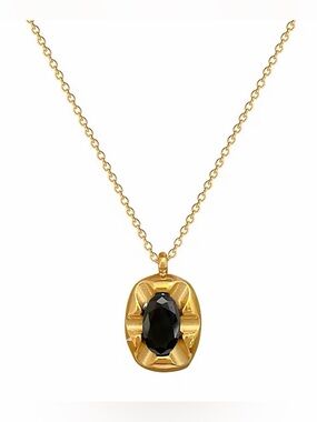 18K Gold Plated Vintage-Inspired Oval Black Stone Pendant Necklace
